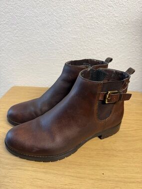 Rockport Brown Leather Ankle Boots with Buckle
